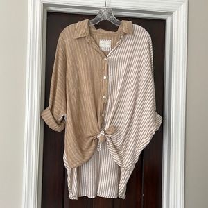 American Eagle Linen top